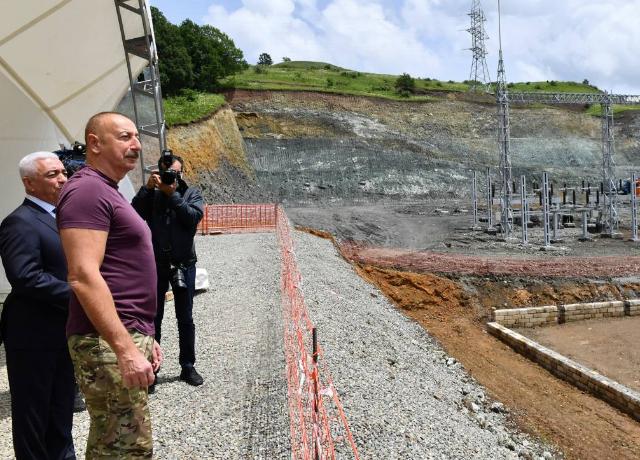 Ilham Aliyev viewed work done at “Gorchu” power substation in Lachin +PHOTO=5