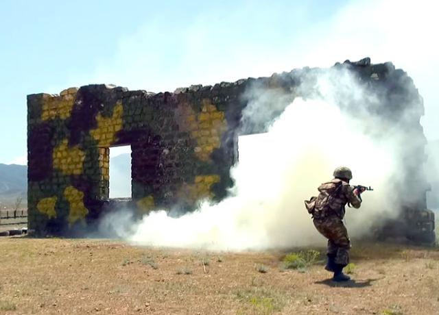 Боевой подготовке коммандос уделено особое внимание +ВИДЕО