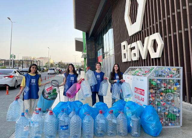 "Plastik butulkanı ekoçantaya dəyiş" aksiyası davam edir 